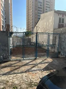 Lote/Terreno para alugar, 240m² no Vila Gumercindo, São Paulo