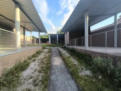 Ponto Comercial para alugar, 480m² no Centro, Araruama