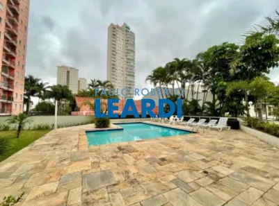 Apartamento com 3 Quartos à venda, 108m² no Vila Sofia, São Paulo