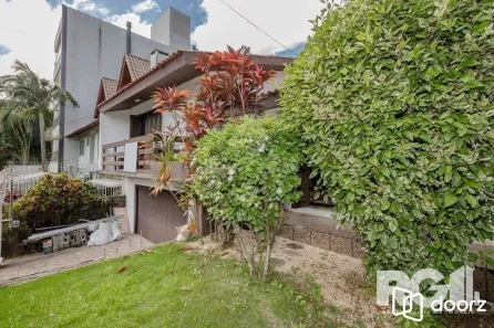 Casa com 4 Quartos à venda, 240m² no Jardim Itu, Porto Alegre