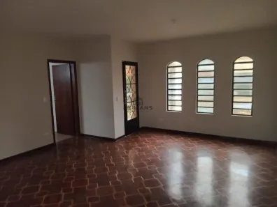 Casa com 3 Quartos à venda, 189m² no Piracicamirim, Piracicaba