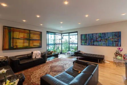 Apartamento com 4 Quartos para alugar, 243m² no Campo Belo, São Paulo
