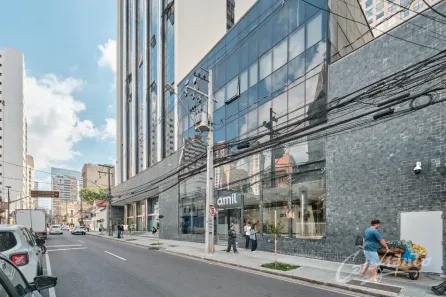 Sala Comercial para alugar, 939m² no Centro, Curitiba