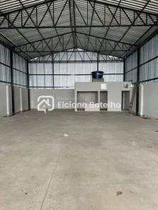 Galpão/Depósito/Armazém para alugar, 380m² no Marta Helena, Uberlândia