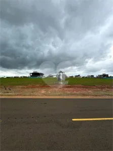 Lote/Terreno à venda, 300m² no Residencial Guestier, Piratininga