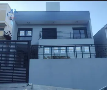 Casa com 3 Quartos para venda ou aluguel, 184m² no Trindade, Florianópolis