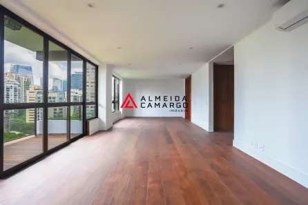 Apartamento com 3 Quartos à venda, 200m² no Itaim Bibi, São Paulo