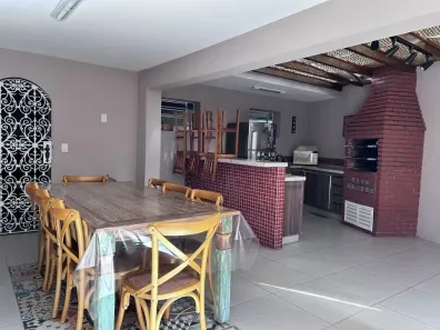 Casa com 3 Quartos à venda, 250m² no Jardim do Lago, Jundiaí
