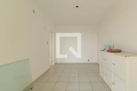 Casa com 2 Quartos à venda, 131m² no Novo Glória, Belo Horizonte