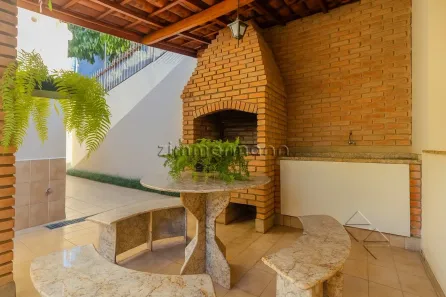 Casa com 4 Quartos à venda, 230m² no Pacaembu, São Paulo