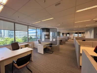 Sala Comercial para alugar, 734m² no Vila Olímpia, São Paulo