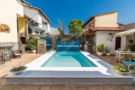 Casa com 4 Quartos à venda, 260m² no Jardim Guanabara, Rio de Janeiro