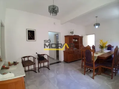 Casa com 3 Quartos à venda, 192m² no Nova Floresta, Belo Horizonte