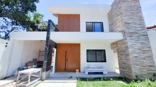 Casa com 4 Quartos à venda, 200m² no Cancela Preta, Macaé