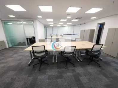 Sala Comercial para alugar, 223m² no Cidade Monções, São Paulo