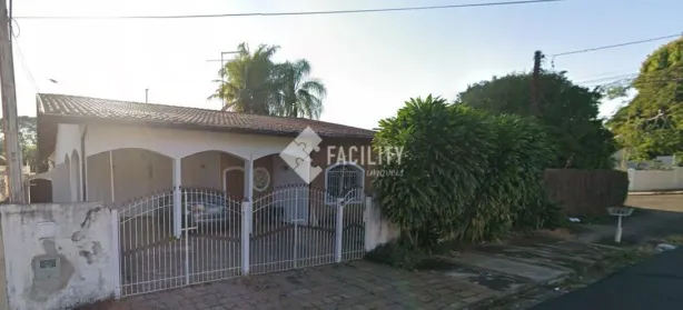 Casa com 4 Quartos para alugar, 242m² no Cidade Universitária, Campinas