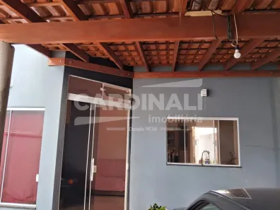 Casa com 2 Quartos à venda, 61m² no Parque Laranjeiras, Araraquara