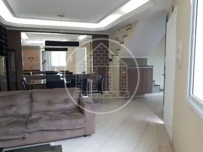 Sobrado com 3 Quartos à venda, 112m² no Canhema, Diadema