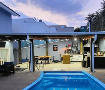 Casa de Condomínio com 3 Quartos à venda, 360m² no Alphaville, Santana de Parnaíba