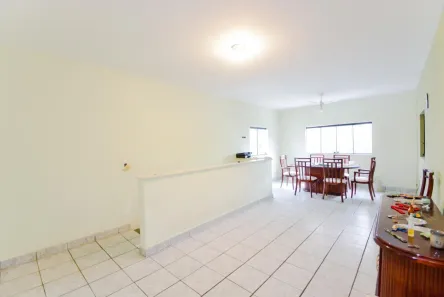 Casa com 3 Quartos para alugar, 540m² no Jardim Las Vegas, Guarulhos