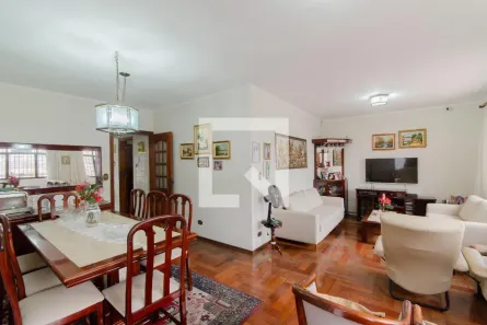 Casa com 3 Quartos à venda, 250m² no Bosque da Saúde, São Paulo