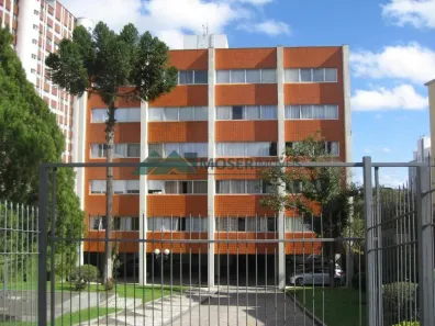 Apartamento com 3 Quartos para alugar, 100m² no Juvevê, Curitiba