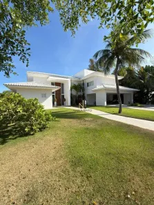 Casa de Condomínio com 4 Quartos à venda, 400m² no Buraquinho, Lauro de Freitas
