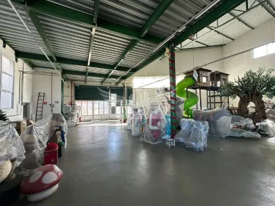 Galpão/Depósito/Armazém para alugar, 917m² no Vila Scarpelli, Santo André