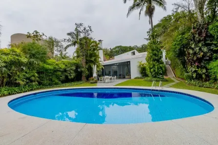 Sobrado com 4 Quartos à venda, 430m² no Vila Tramontano, São Paulo