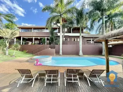 Casa de Condomínio com 5 Quartos para alugar, 890m² no Chácara Santa Lúcia, Carapicuíba