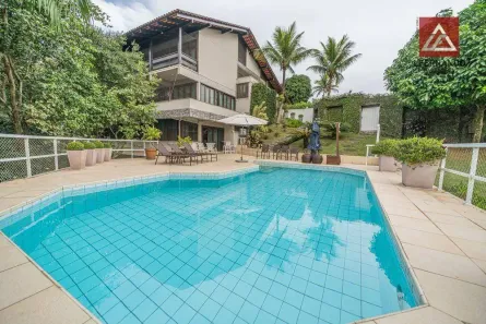 Casa com 3 Quartos à venda, 800m² no Garcia, Blumenau