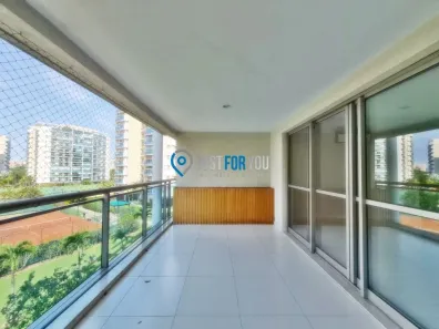 Apartamento com 4 Quartos para alugar, 233m² no Barra da Tijuca, Rio de Janeiro