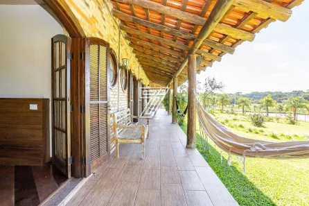 Fazenda/Sítio com 4 Quartos à venda, 360m² no Campo Largo da Roseira, São José dos Pinhais