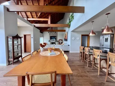 Casa de Condomínio com 3 Quartos à venda, 283m² no Vila Prinstrop, Gramado