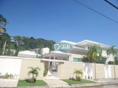Casa com 4 Quartos à venda, 300m² no Piratininga, Niterói