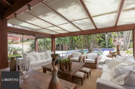 Casa com 3 Quartos à venda, 800m² no Vila Assunção, Porto Alegre