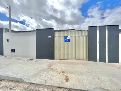 Casa com 2 Quartos para alugar, 69m² no Cajupiranga, Parnamirim