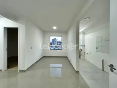 Apartamento com 2 Quartos para alugar, 45m² no Morro Santana, Porto Alegre