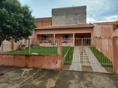 Casa com 2 Quartos à venda, 200m² no Jardim Alto do Cafezal, Londrina