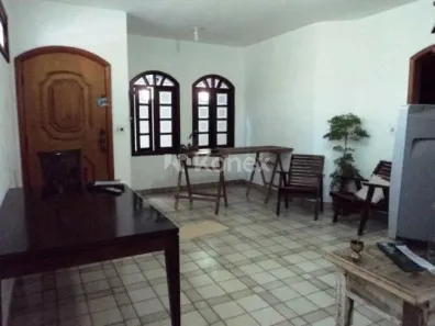 Sobrado com 5 Quartos à venda, 186m² no Vila Irmãos Arnoni, São Paulo