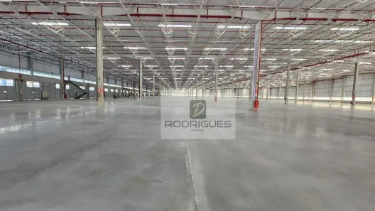 Galpão/Depósito/Armazém para alugar, 5527m² no Loteamento Industrial Coral, Mauá