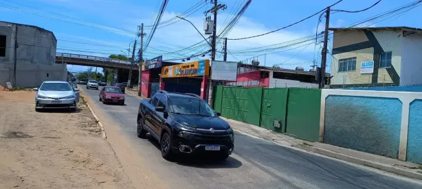 Galpão/Depósito/Armazém para alugar, 252m² no Centro, Lauro de Freitas