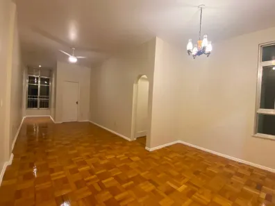 Apartamento com 2 Quartos para alugar, 87m² no Laranjeiras, Rio de Janeiro