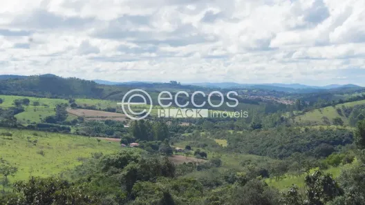 Fazenda/Sítio com 6 Quartos à venda, 890m² no Zona Rural, Passa Tempo