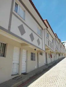 Casa de Condomínio com 2 Quartos à venda, 83m² no Centro, Diadema