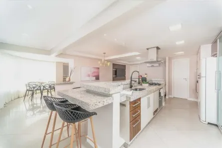 Apartamento com 3 Quartos à venda, 110m² no Centro, Balneário Camboriú