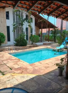 Imóvel Comercial com 6 Quartos para alugar, 800m² no Quintas do Calhau, São Luís