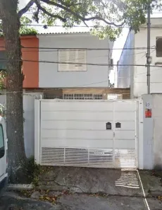 Casa com 2 Quartos para alugar, 160m² no Vila Cordeiro, São Paulo