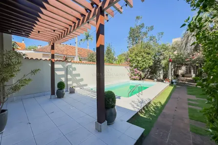 Casa com 5 Quartos à venda, 350m² no Tristeza, Porto Alegre
