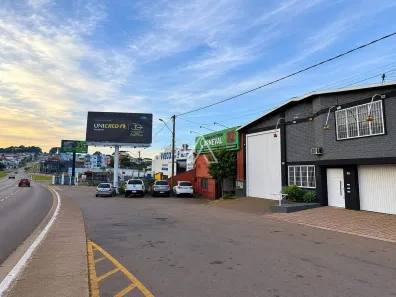 Galpão/Depósito/Armazém para alugar, 365m² no Petrópolis, Passo Fundo